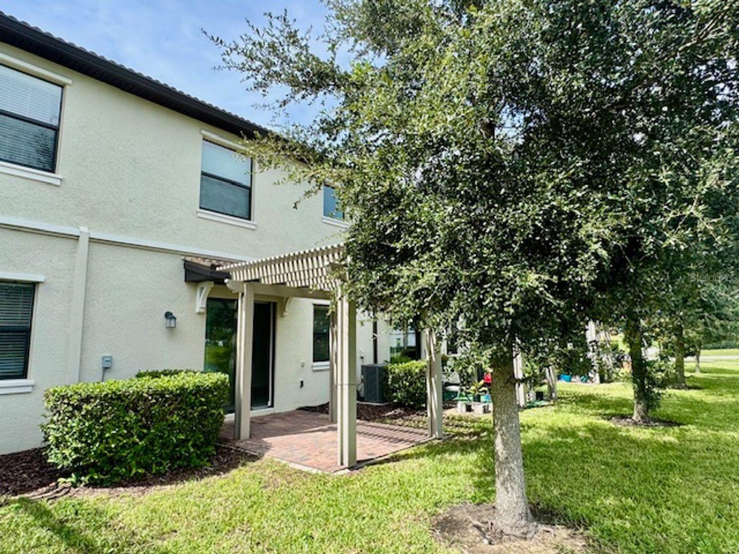 Image 13 of 31 For 1224 Royal St George Boulevard