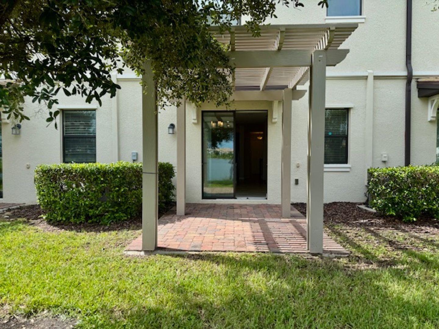 Image 14 of 31 For 1224 Royal St George Boulevard