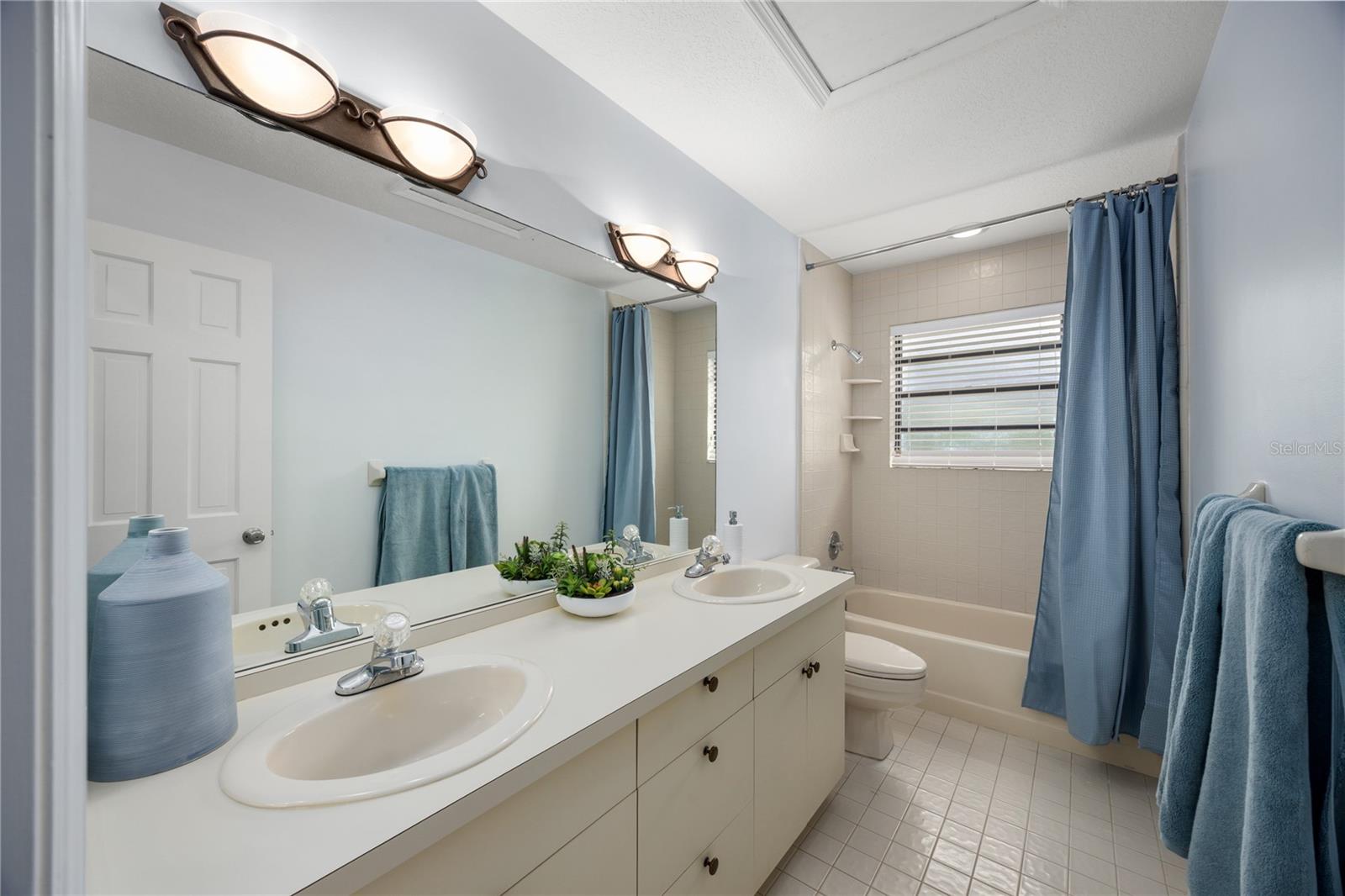 Image 46 of 80 For 492 Timber Ridge Drive