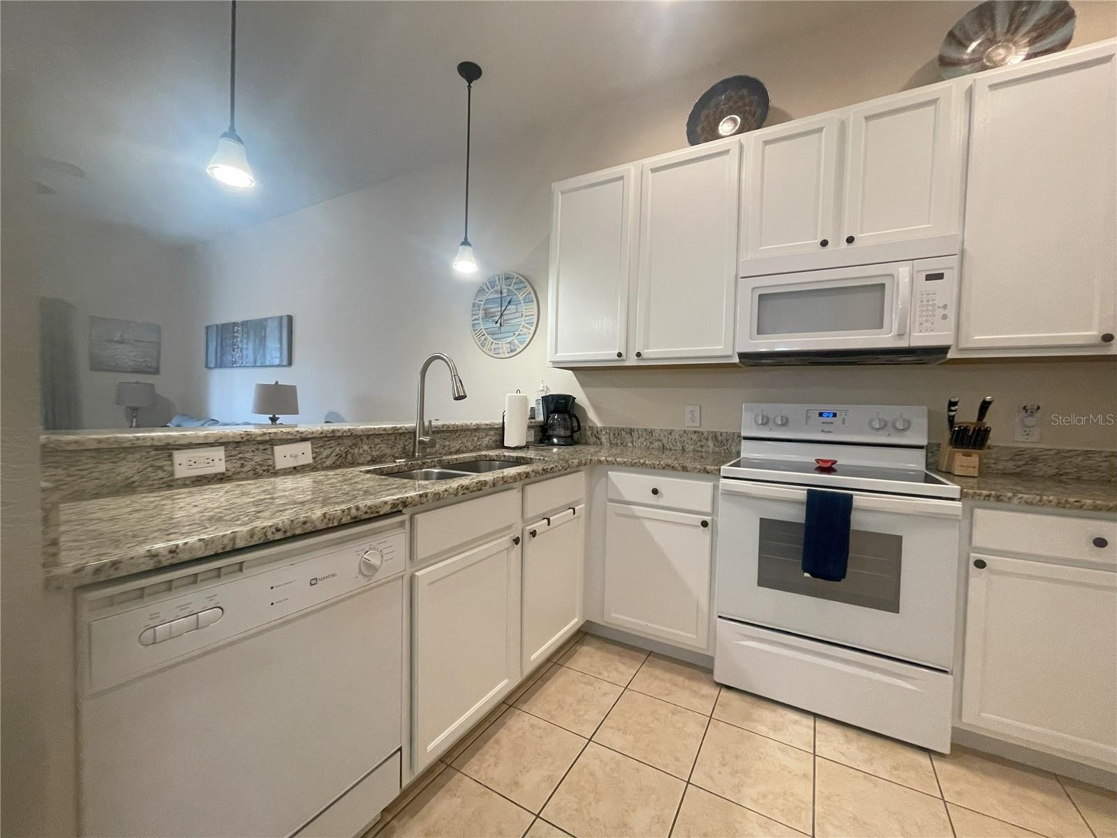 Image 9 of 28 For 614 Rum Run 