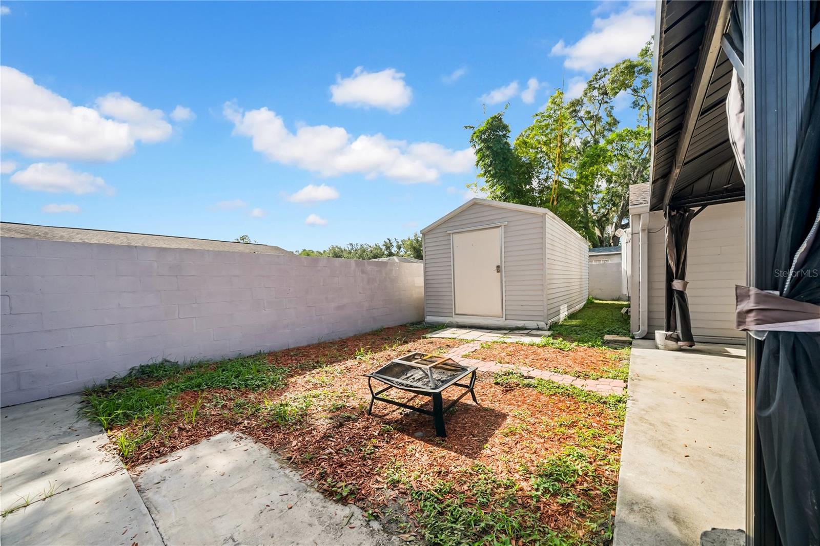 Image 30 of 35 For 1352 Foxwood Drive