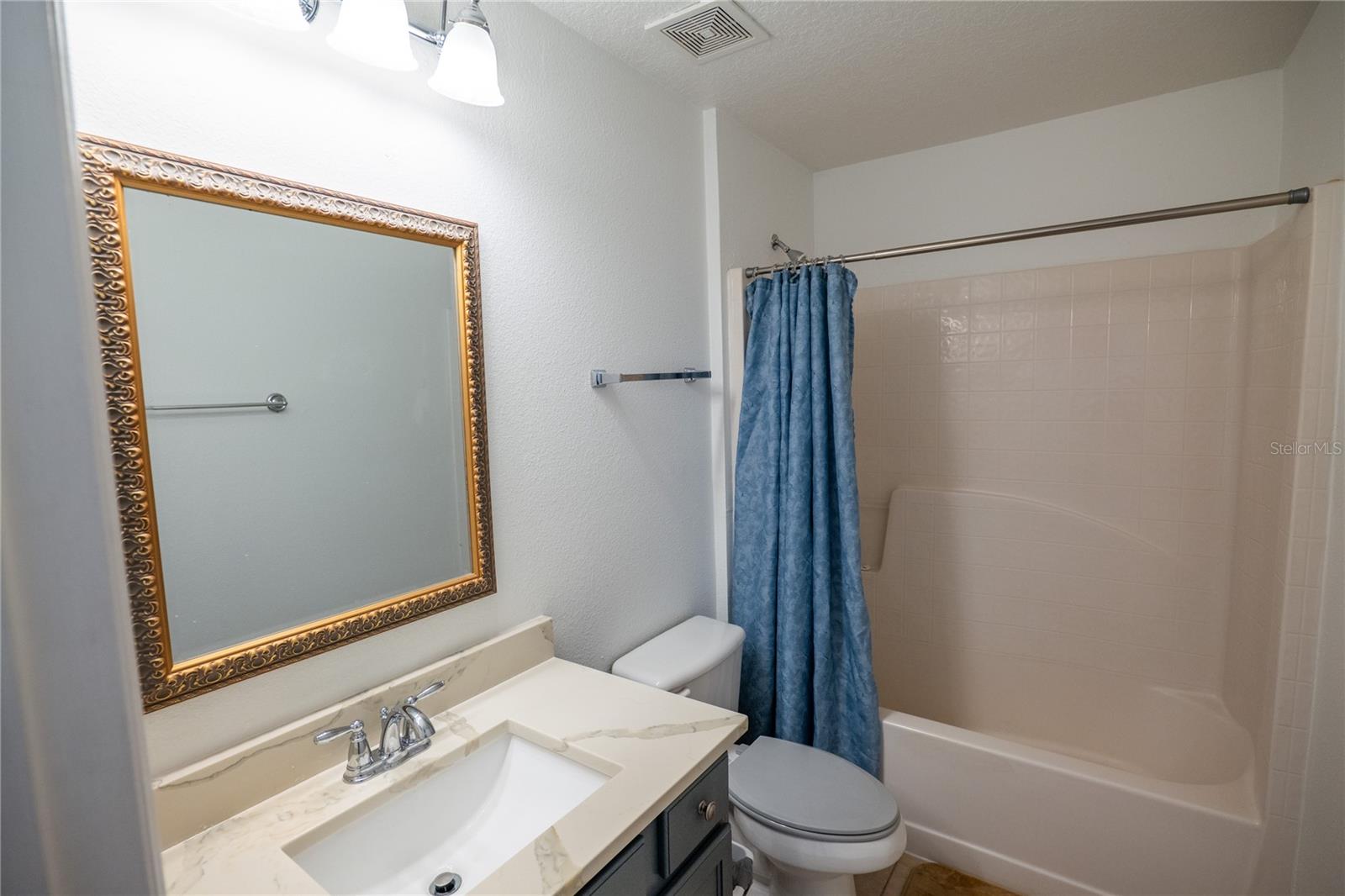 Image 22 of 24 For 2123 Anoka Way