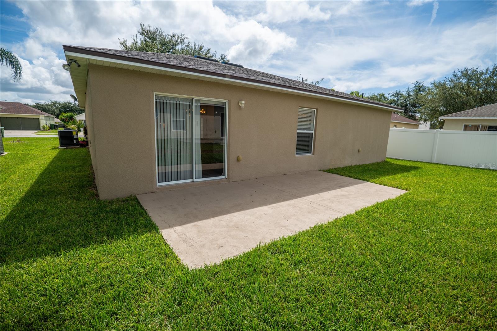 Image 23 of 24 For 2123 Anoka Way
