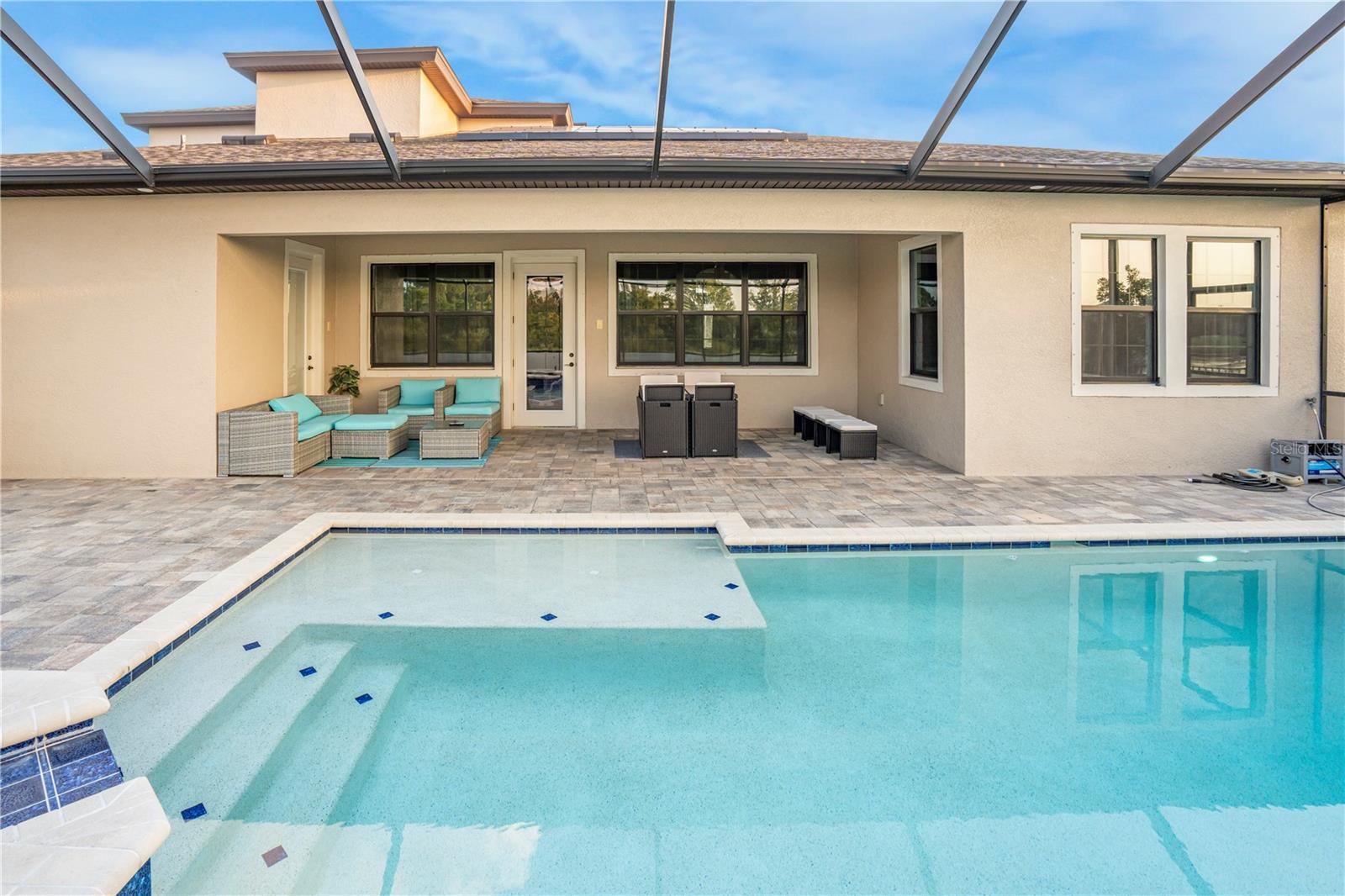 Image 13 of 51 For 7523 Paradiso Drive