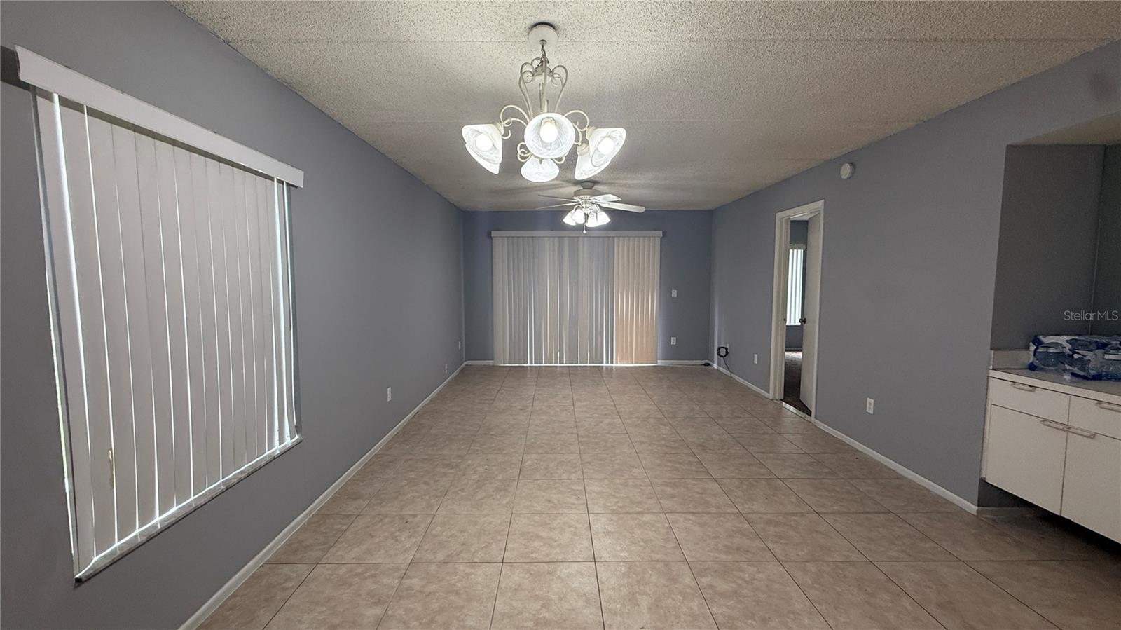 Image 7 of 25 For 5628 Blue Shadows Court 2