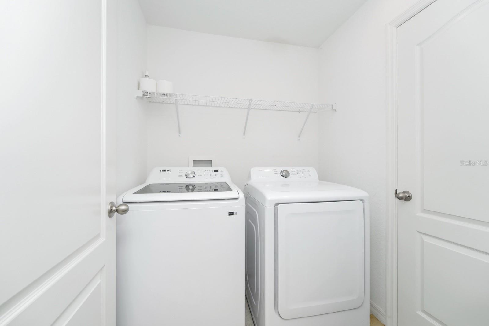 Image 20 of 56 For 652 Benoi Drive