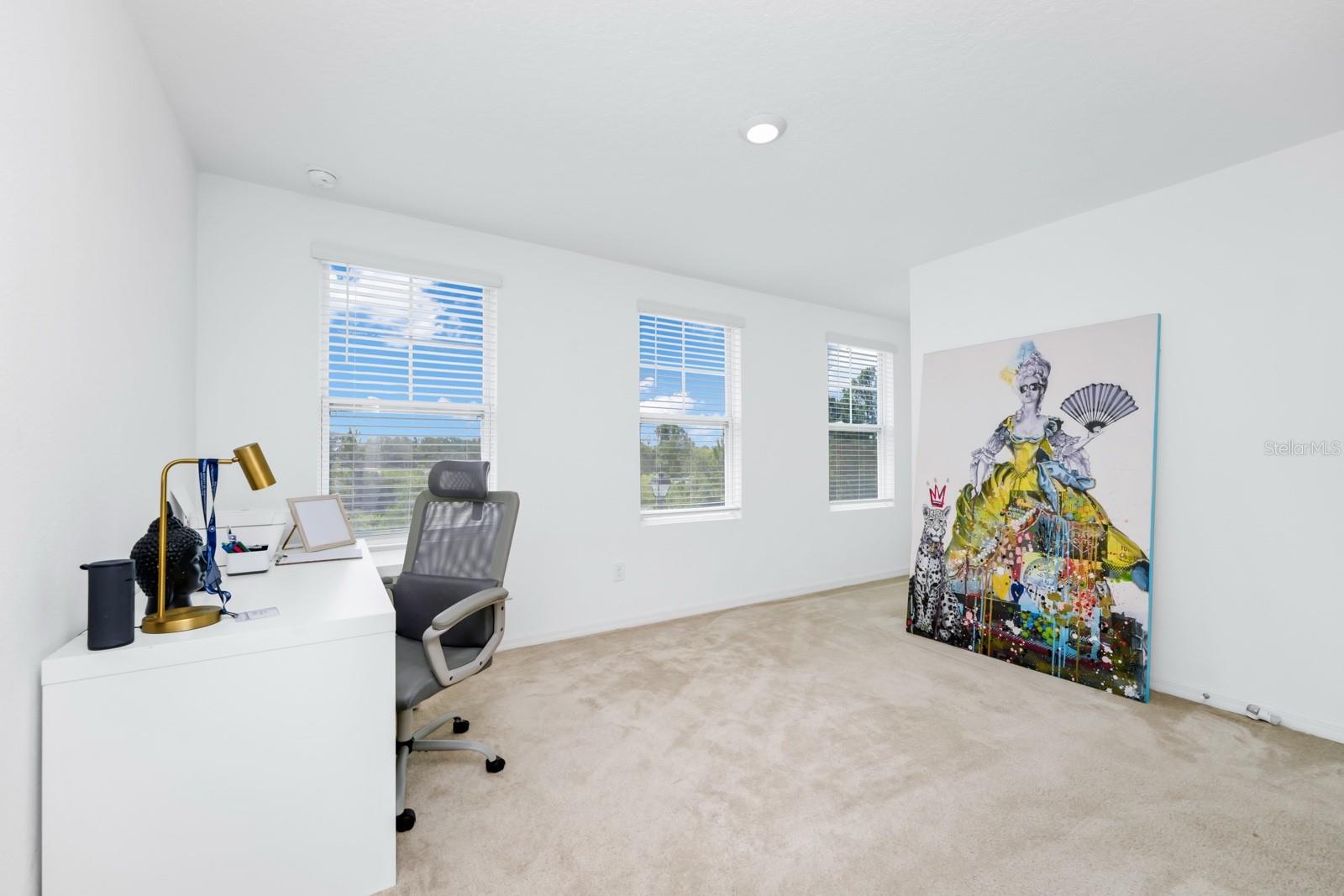 Image 29 of 56 For 652 Benoi Drive