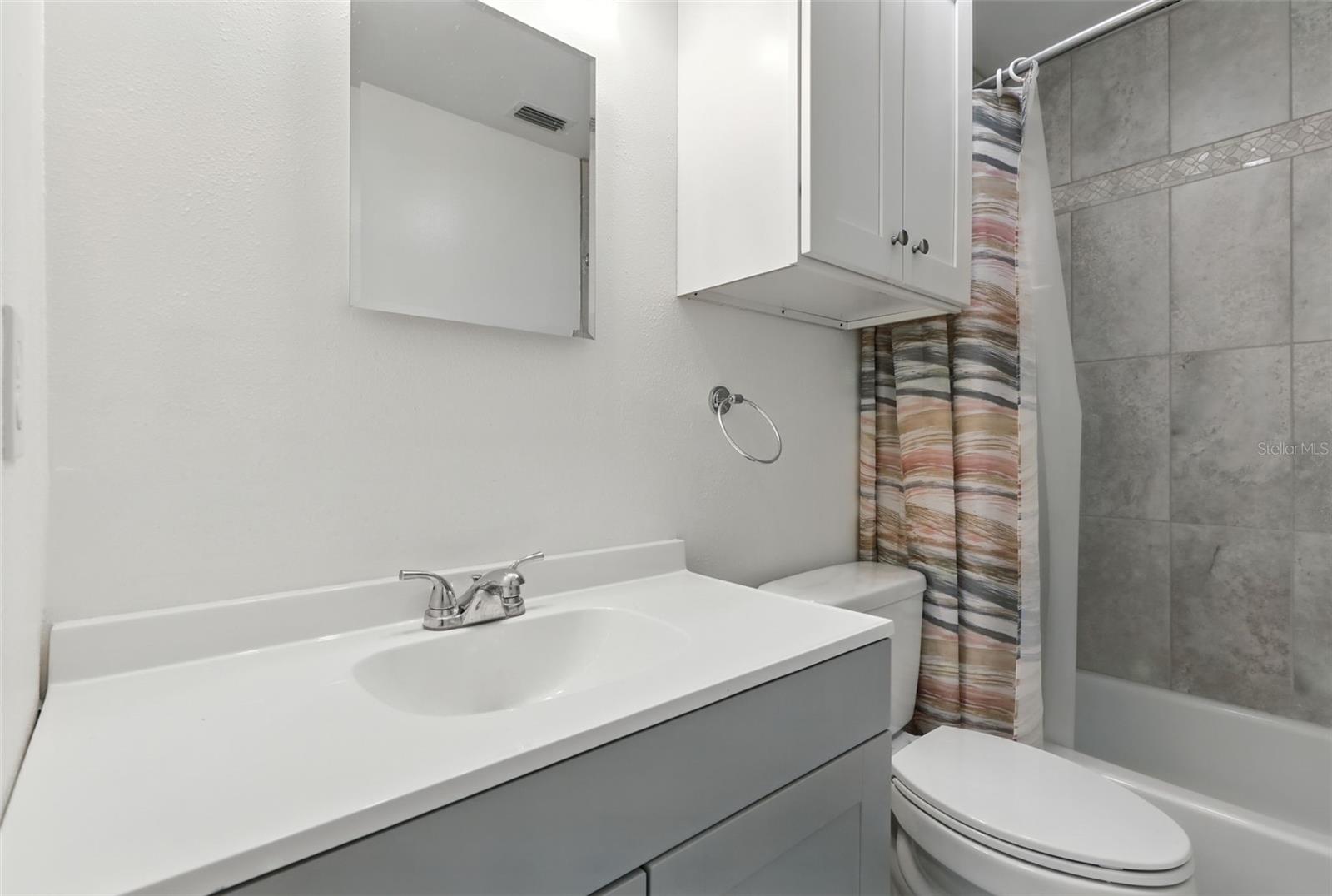 Image 8 of 18 For 322 Double Diamond Drive