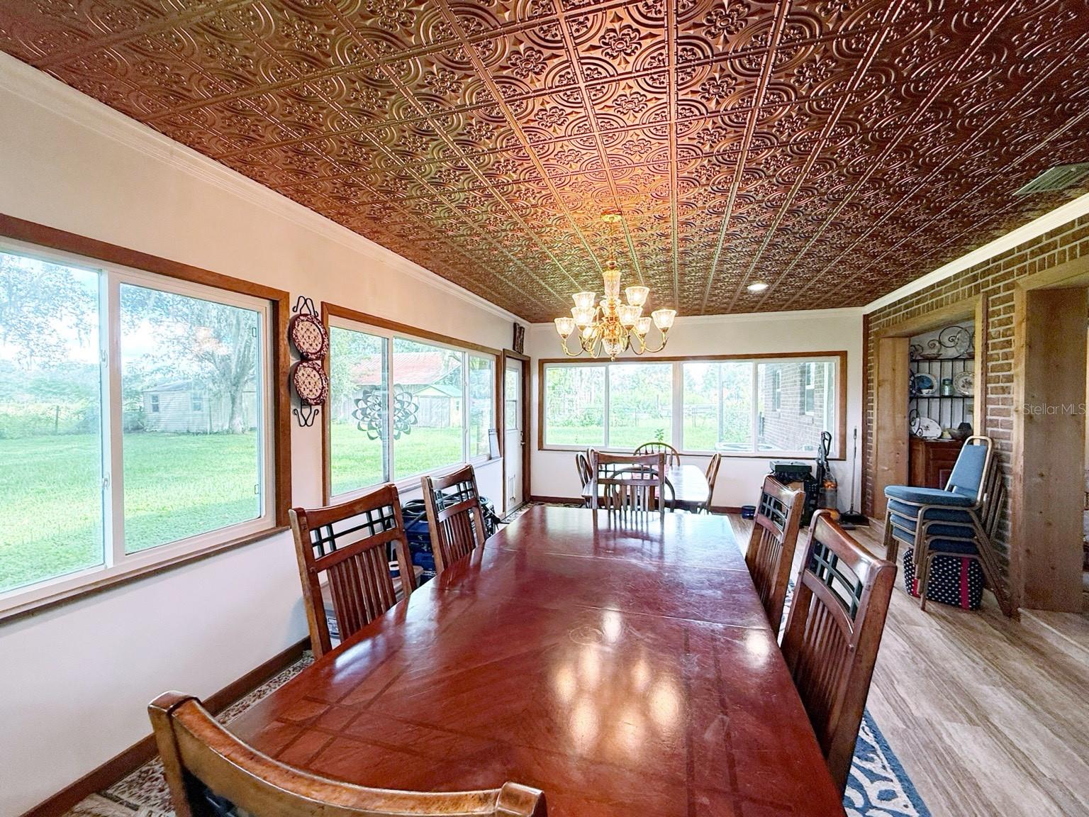 Image 5 of 14 For 6896 Cr 619  