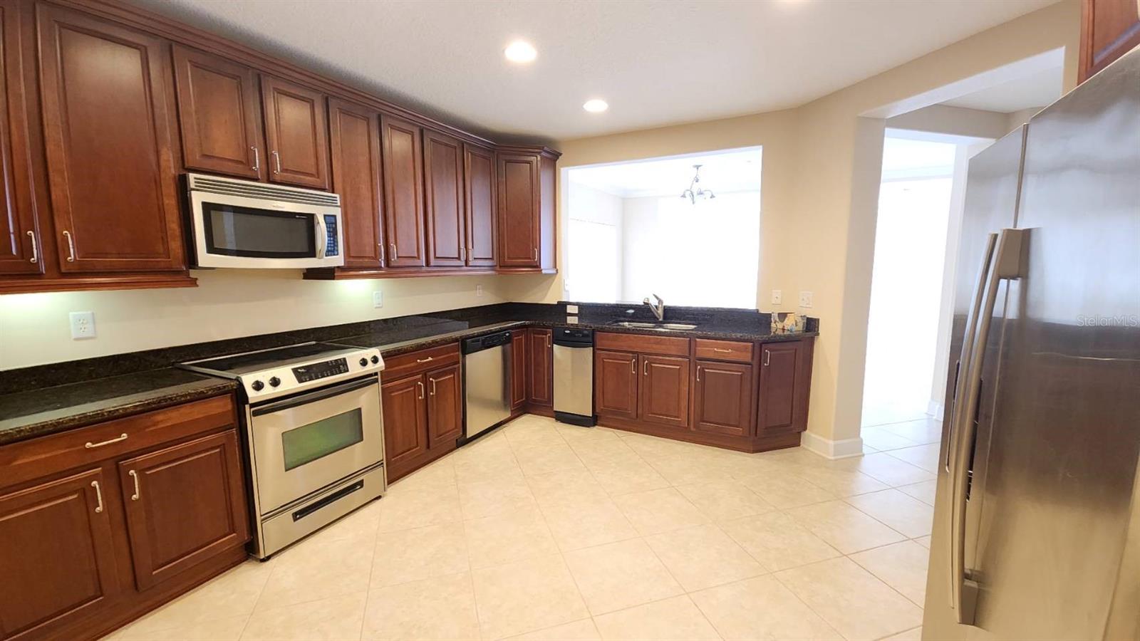Image 3 of 22 For 7508 Toscana Boulevard 141