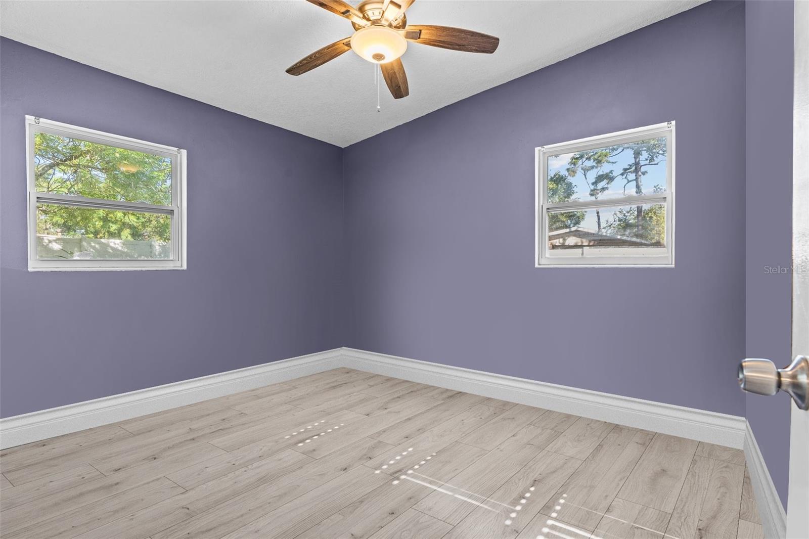 Image 14 of 28 For 481 Hibiscus Road