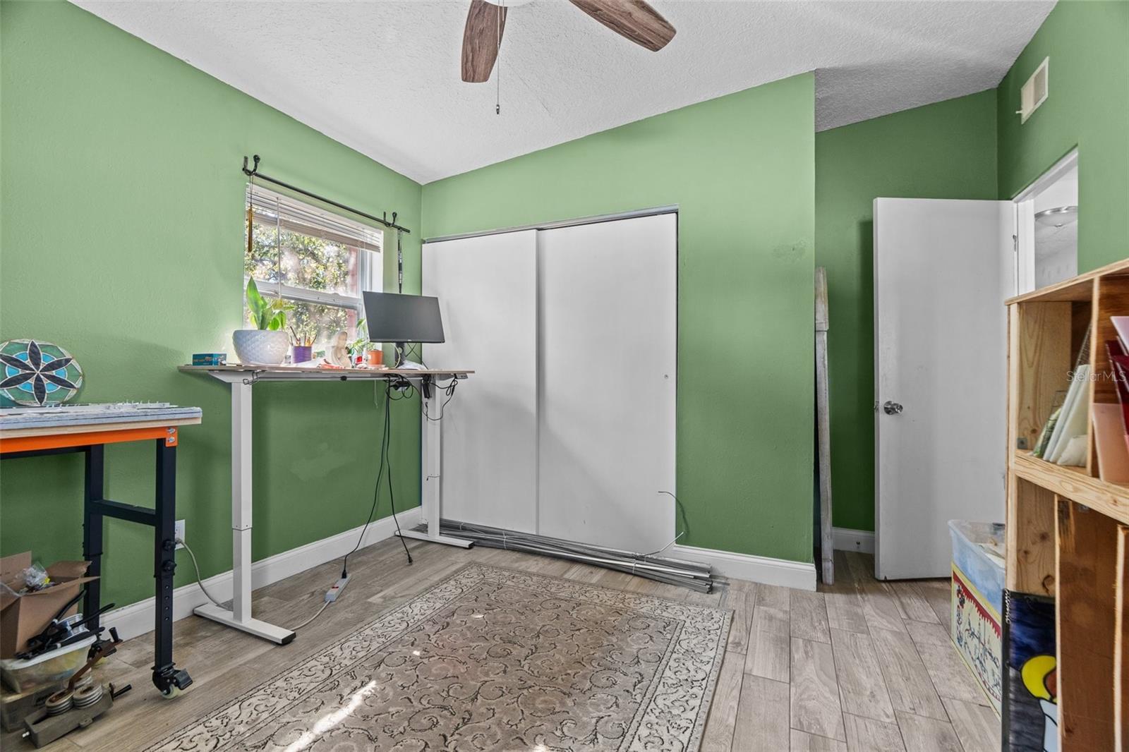 Image 17 of 28 For 481 Hibiscus Road