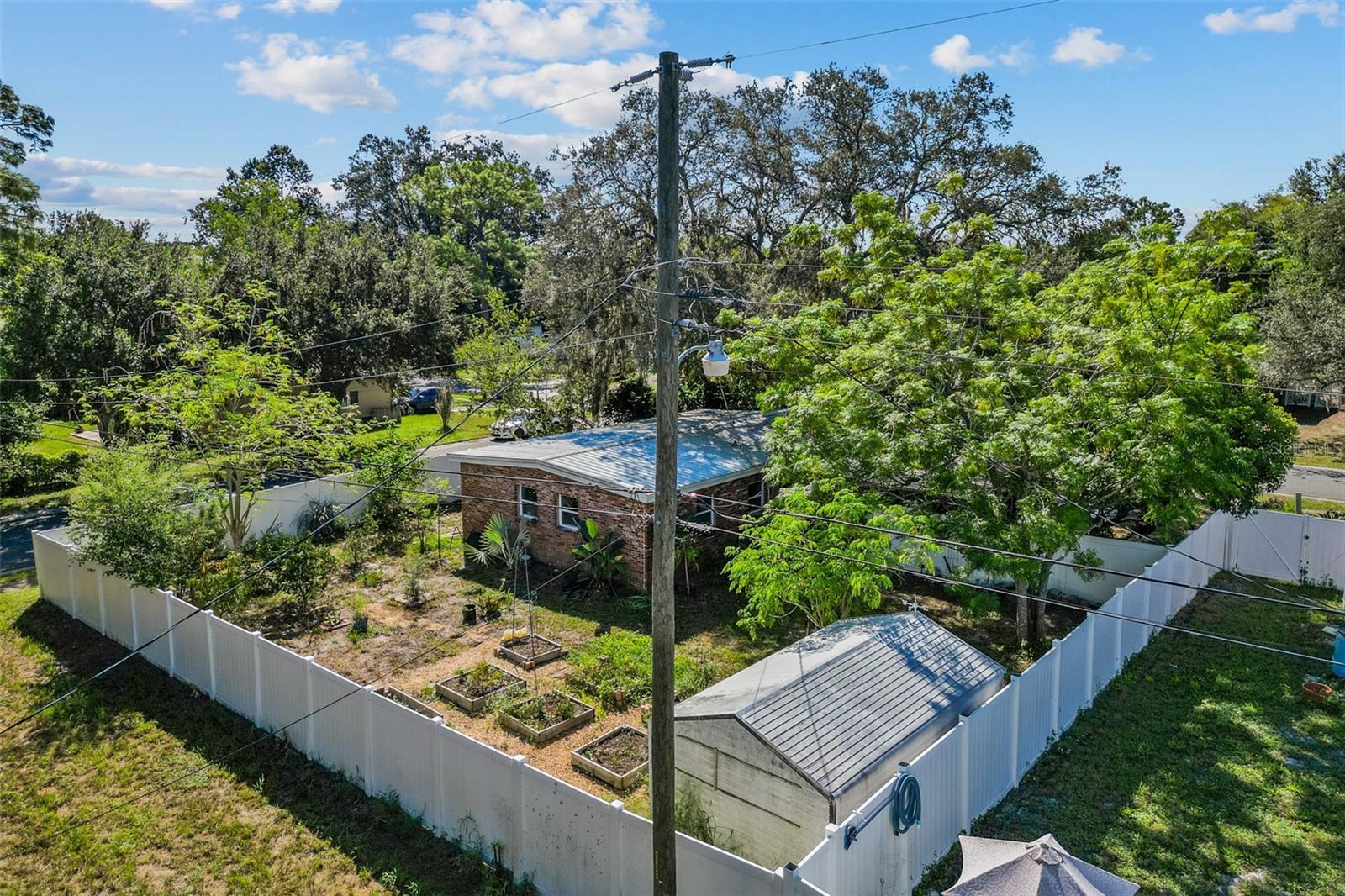 Image 26 of 28 For 481 Hibiscus Road