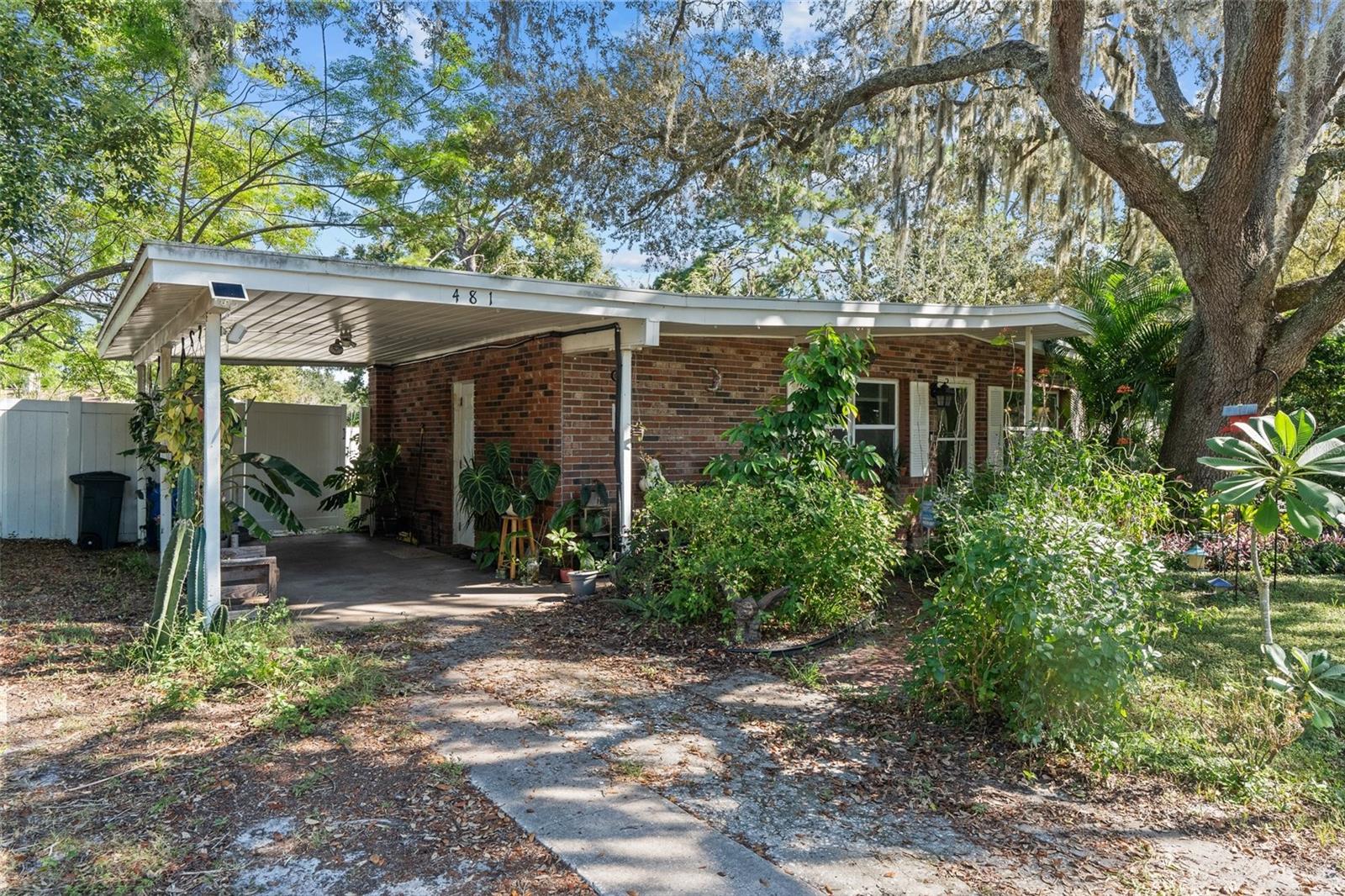 Image 5 of 28 For 481 Hibiscus Road