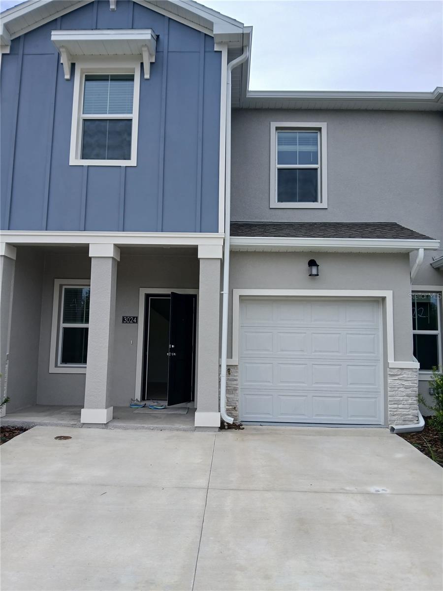 Image 2 of 25 For Chromatic Chromatic