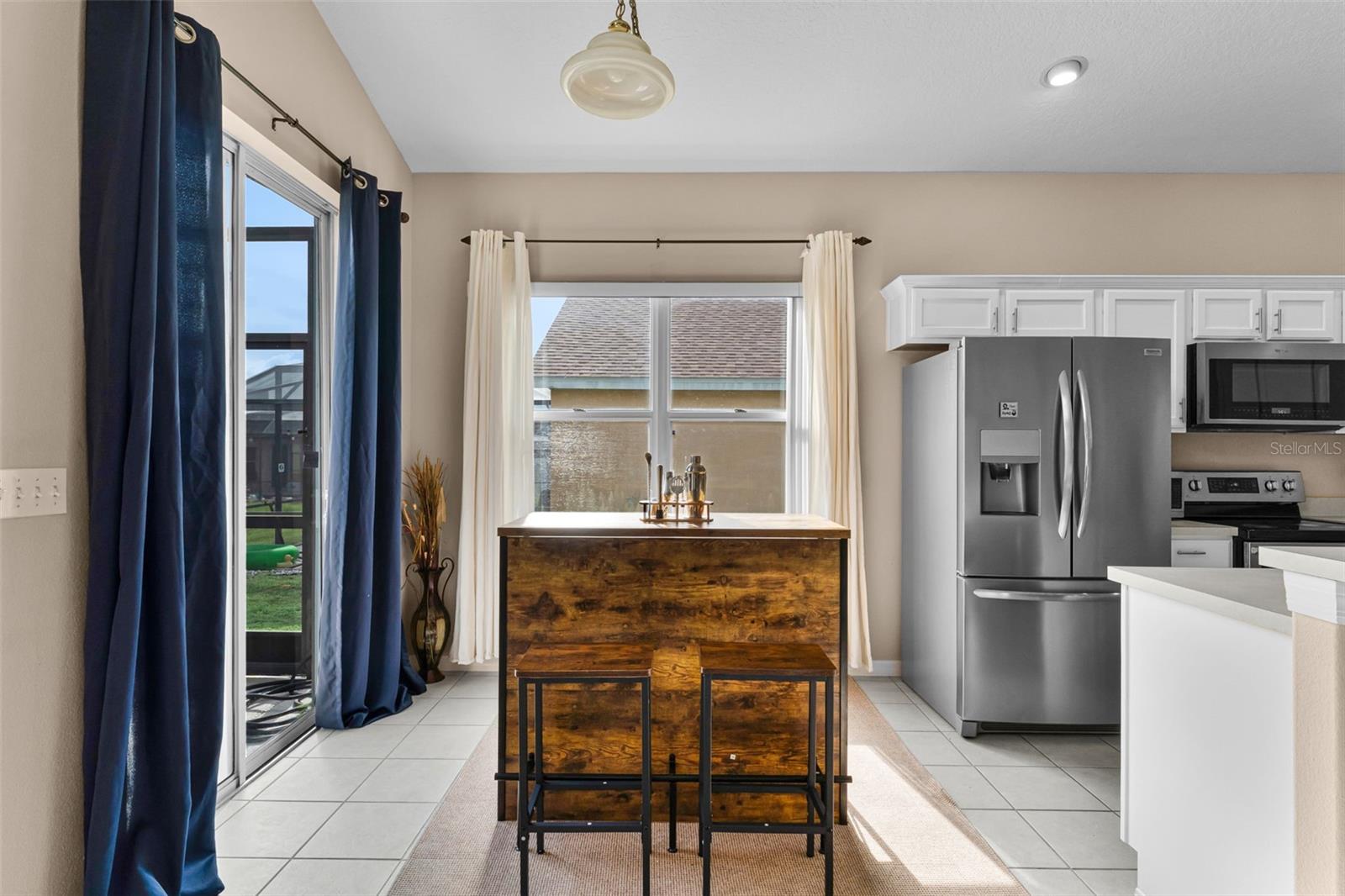 Image 12 of 28 For 616 Corvina Drive
