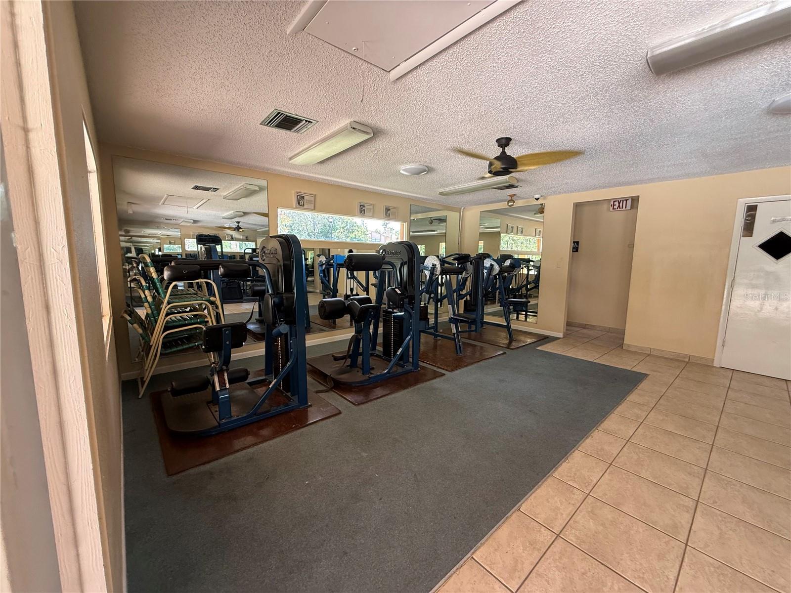 Image 14 of 18 For 4814 Semoran Boulevard 401
