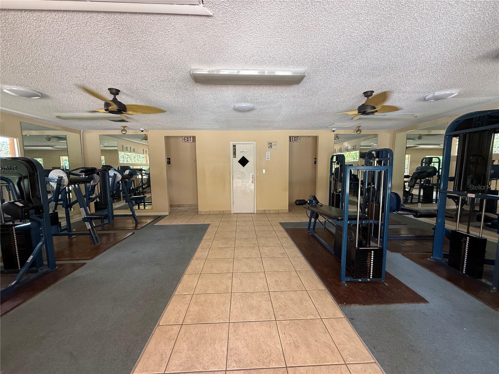 Image 15 of 18 For 4814 Semoran Boulevard 401
