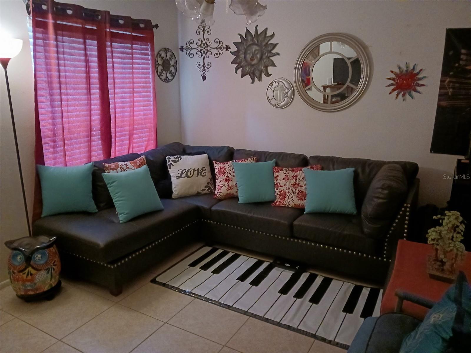Image 3 of 18 For 4814 Semoran Boulevard 401