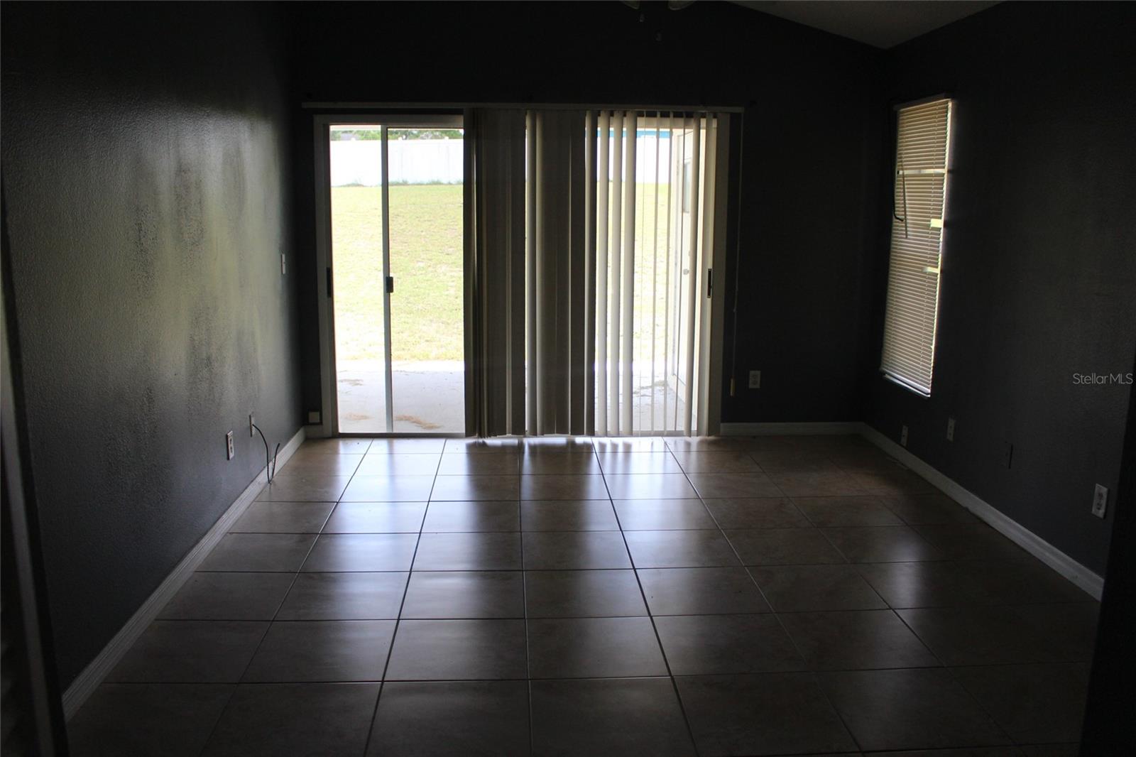 Image 11 of 13 For 6812 Sassanon Court