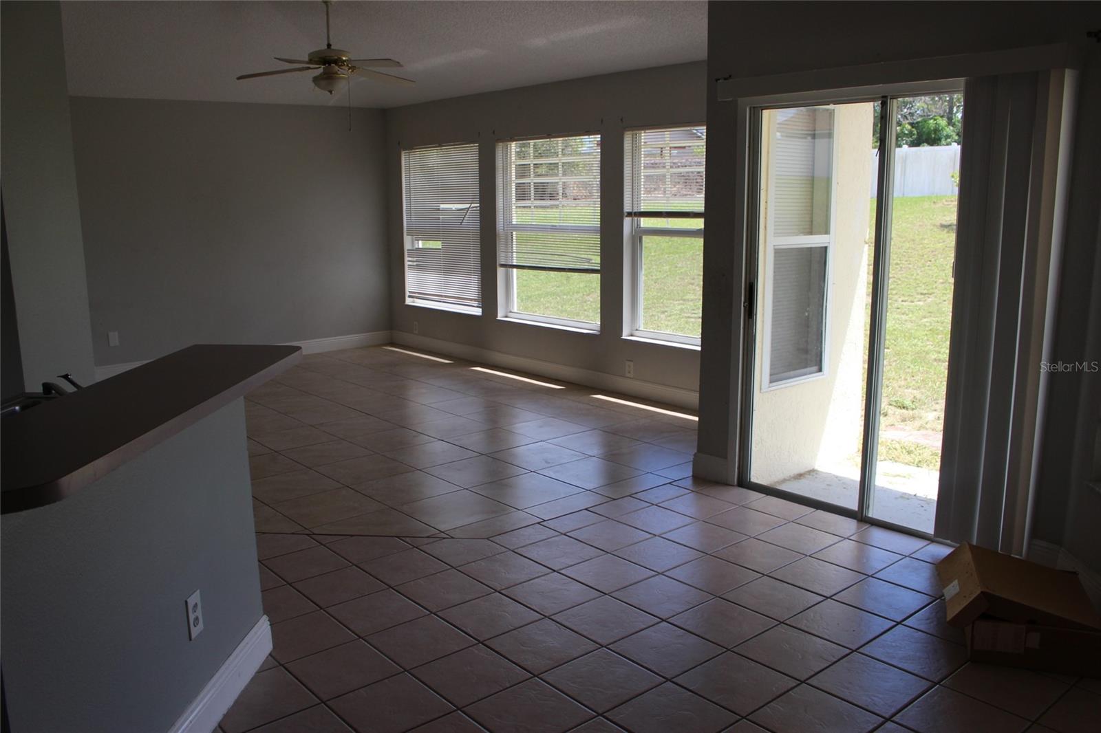 Image 6 of 13 For 6812 Sassanon Court