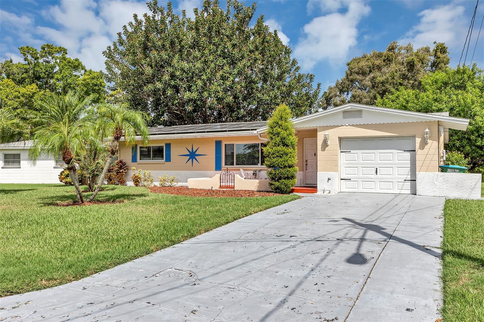 Details for 11149 Navajo Drive, ST PETERSBURG, FL 33708