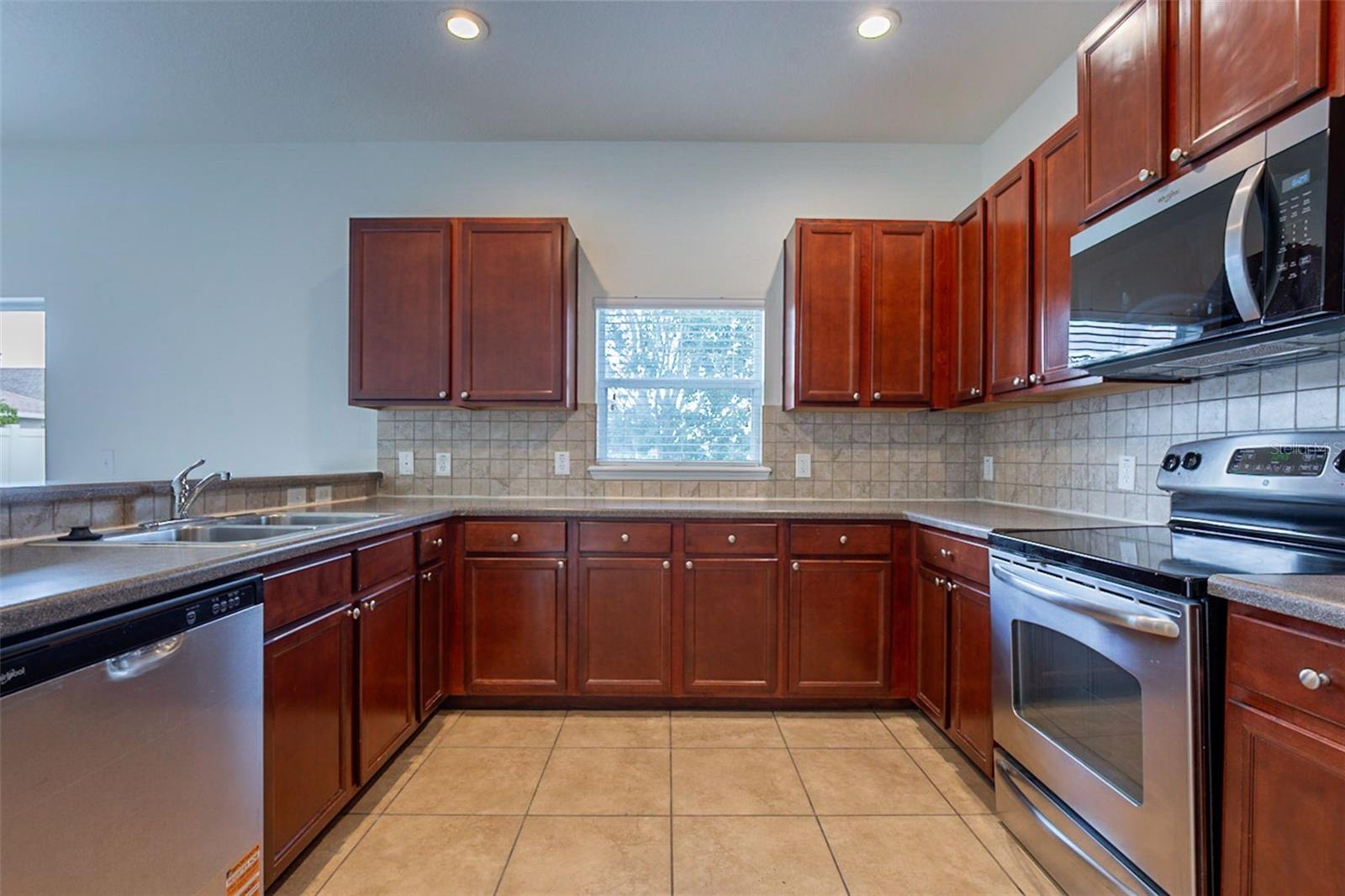 Image 16 of 50 For 1706 Bonita Bluff Court