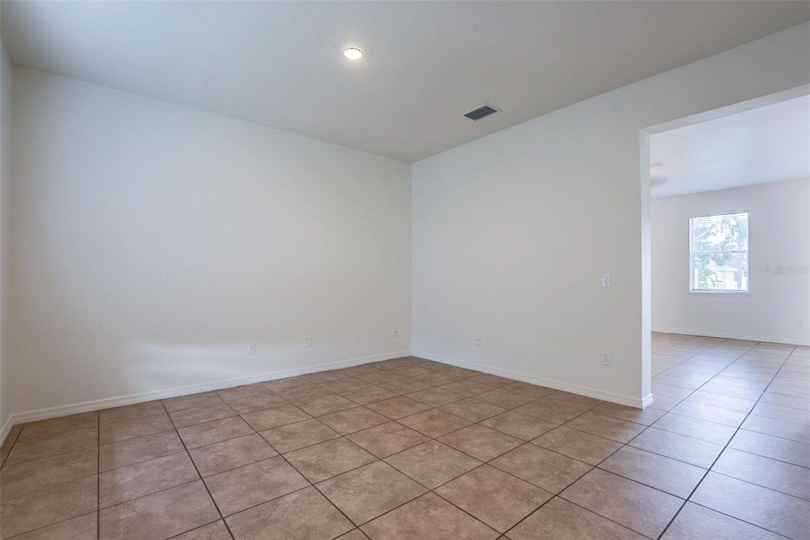 Image 7 of 50 For 1706 Bonita Bluff Court