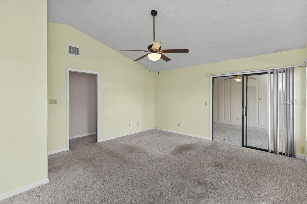 Image 16 of 25 For 1367 Nimitz Court Court