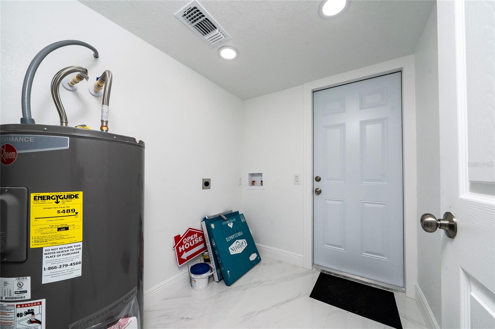 Image 21 of 31 For 5621 Lunsford Drive