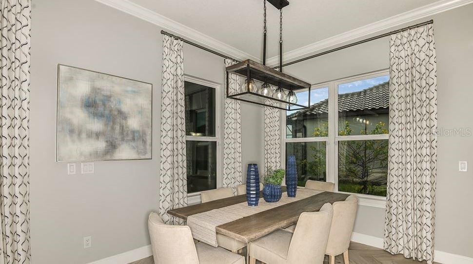 Listing photo id 28 for 869 Arbor Green Trail