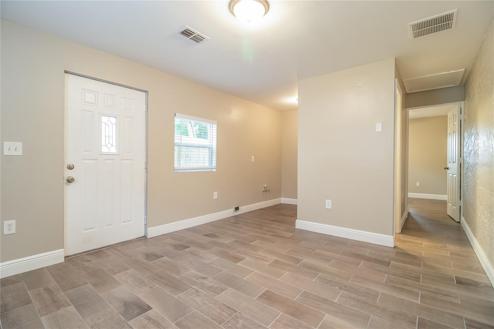 Image 12 of 16 For 302 Blue Jacket Lane