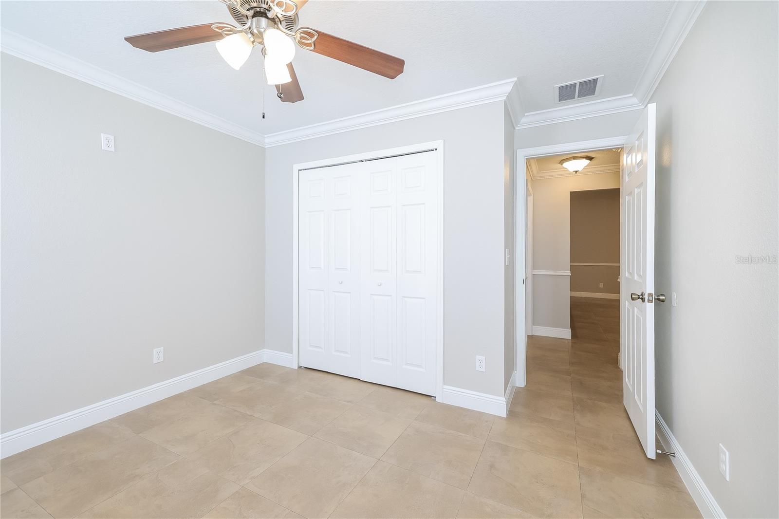 Image 11 of 16 For 4609 Doral Park Avenue