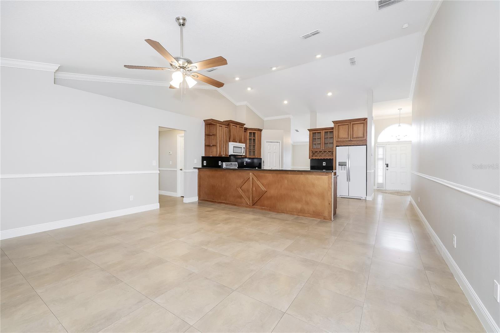 Image 2 of 16 For 4609 Doral Park Avenue