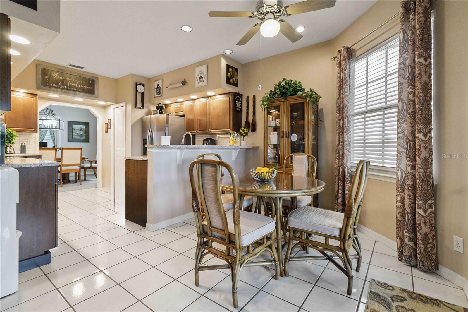 Image 21 of 69 For 685 Bella Vista Drive