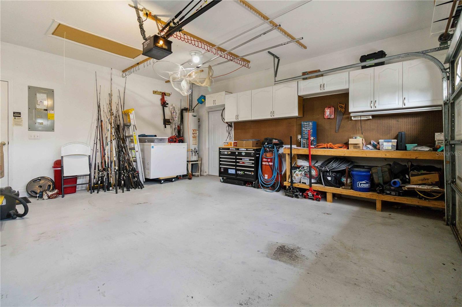 Image 43 of 69 For 685 Bella Vista Drive