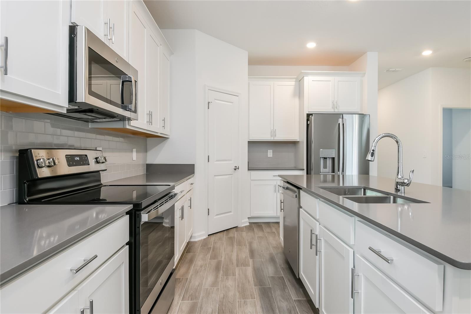 Image 7 of 15 For 6340 Whip O Will Lane