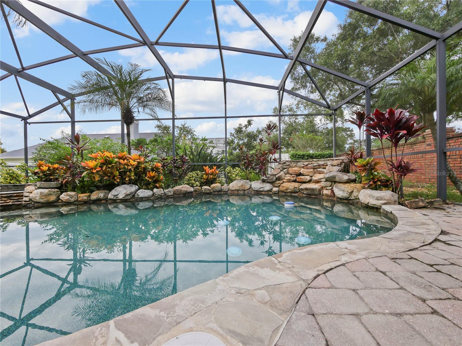 Image 29 of 32 For 592 Serenity Place