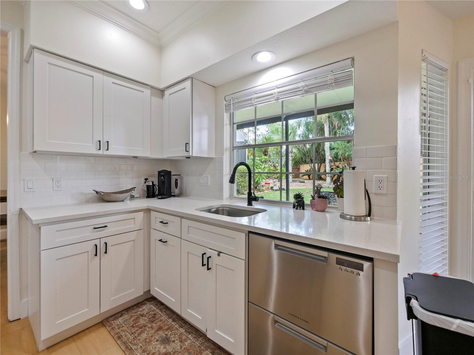 Image 6 of 32 For 592 Serenity Place