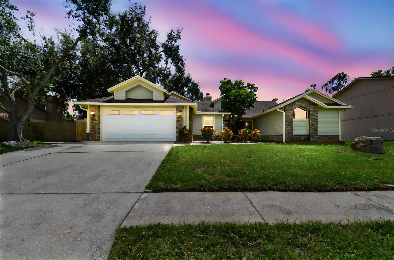 Details for 811 Bluegrass Lane, BRANDON, FL 33510