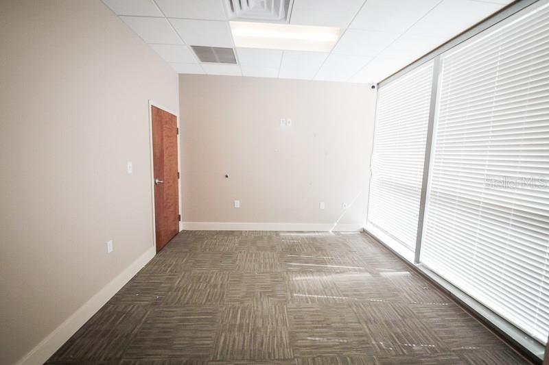 Image 30 of 32 For 189 Orange Avenue 1420s