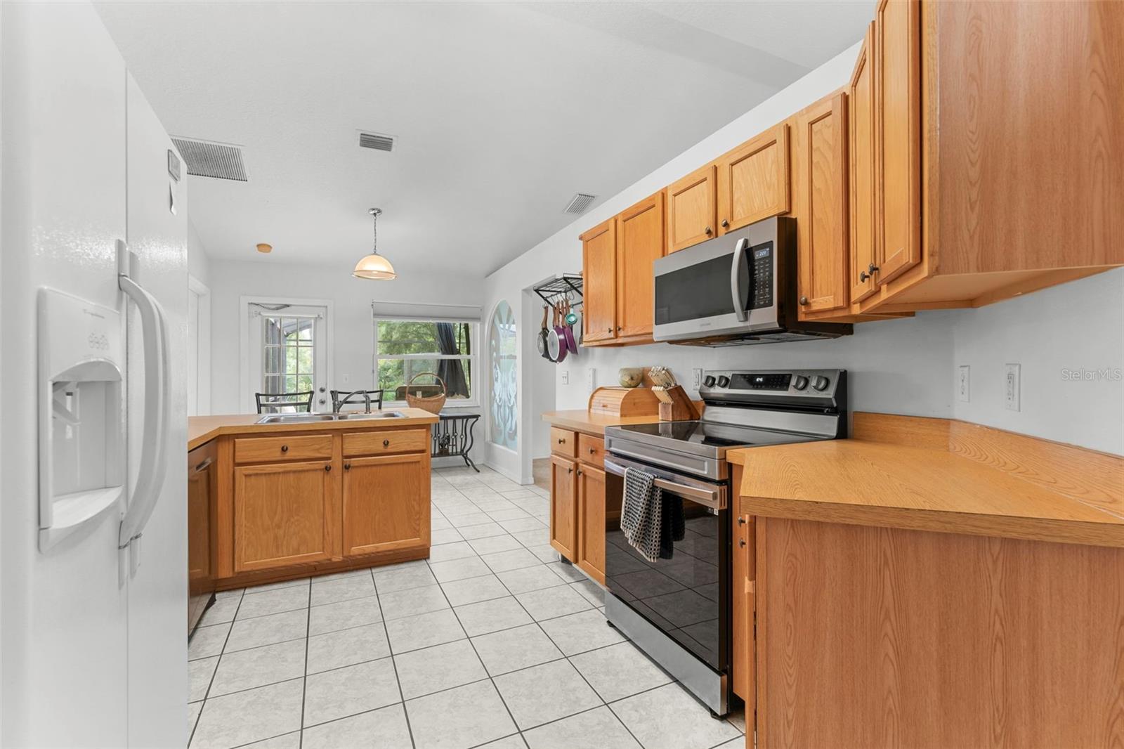 Image 21 of 69 For 26140 Baird Avenue