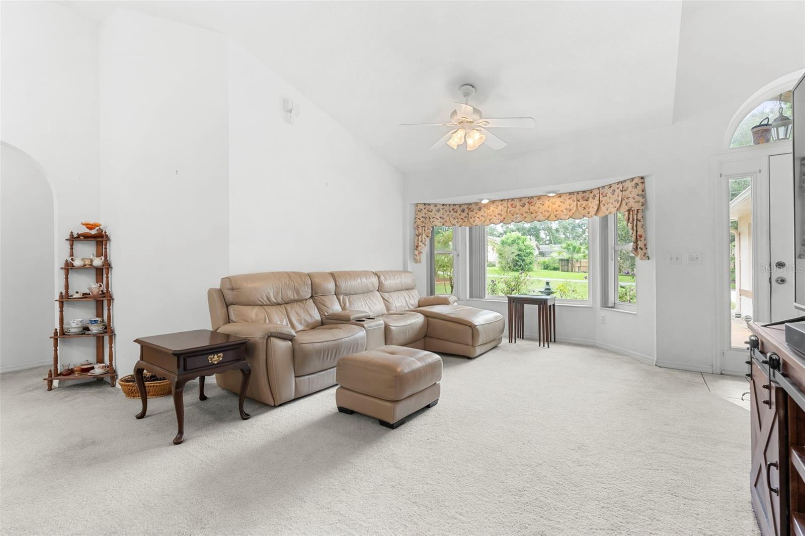 Image 9 of 69 For 26140 Baird Avenue