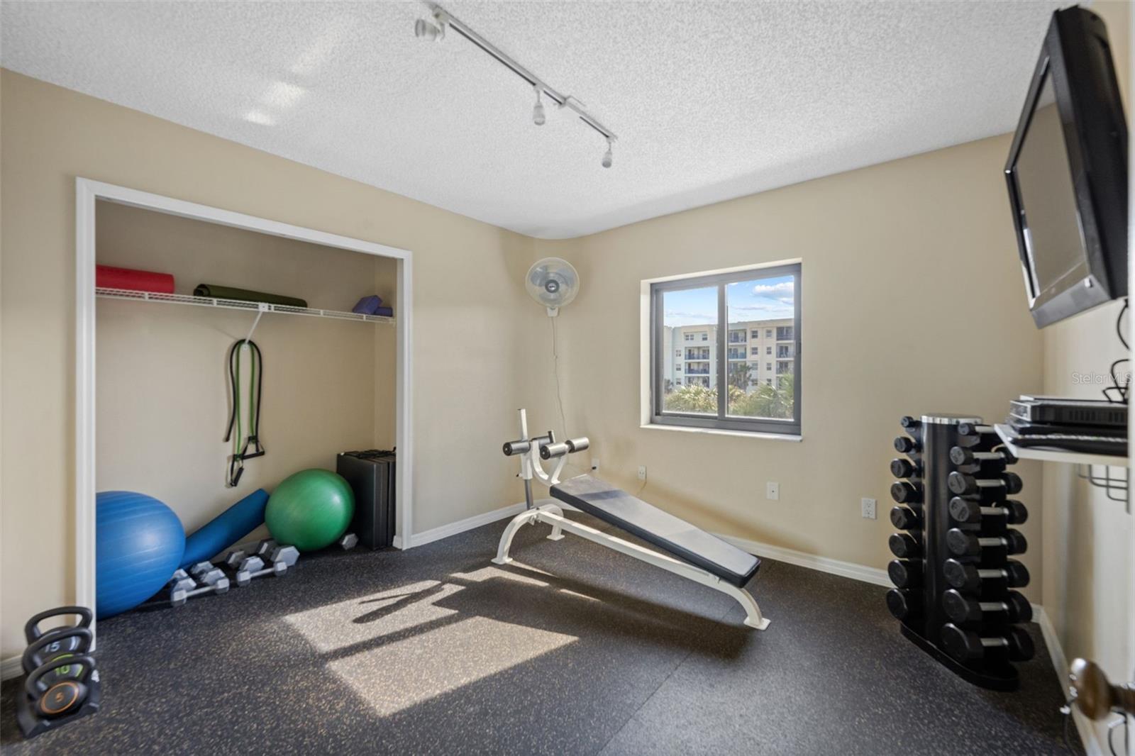 Image 35 of 43 For 5255 Atlantic Avenue 802