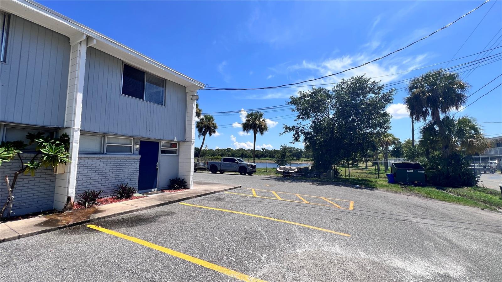Image 2 of 27 For 1010 Fiske Boulevard 28