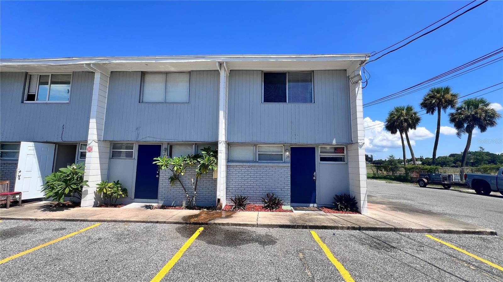 Image 3 of 27 For 1010 Fiske Boulevard 28