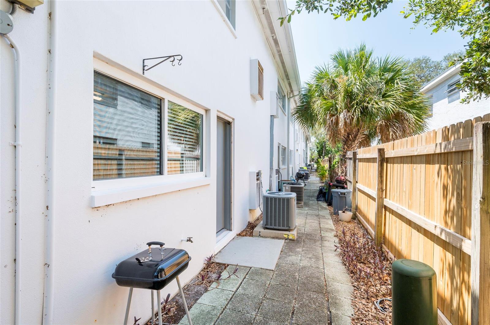 Image 19 of 19 For 1221 Drew Street B9