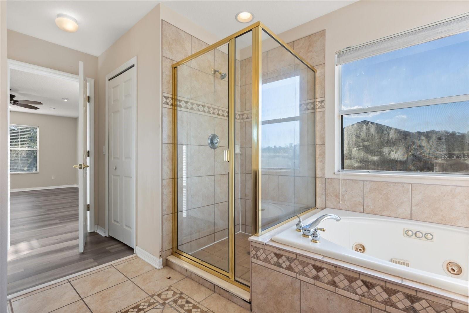 Image 17 of 39 For 5846 Manchester Bridge Drive