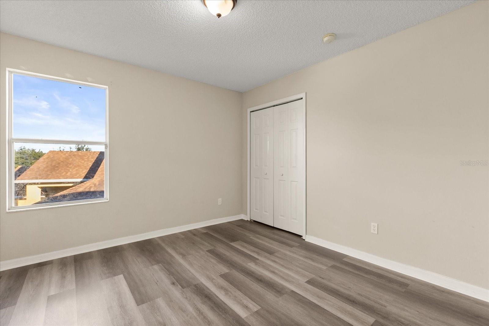 Image 25 of 39 For 5846 Manchester Bridge Drive