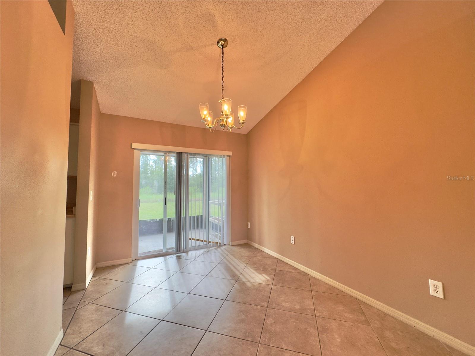 Image 7 of 9 For 1157 Monteagle Circle